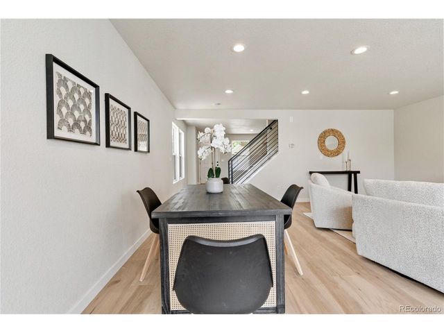 7810 S Kittredge Cir, Englewood, CO 80112