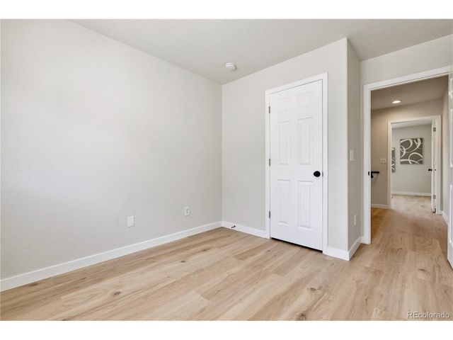 7810 S Kittredge Cir, Englewood, CO 80112