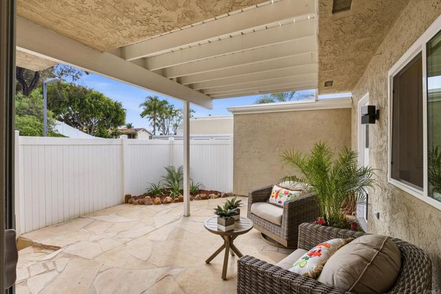 1089 Woodlake Drive, Cardiff By The Sea, CA 92007