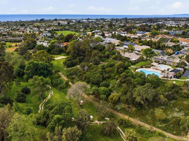 1089 Woodlake Drive, Cardiff By The Sea, CA 92007