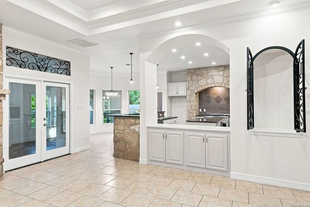 23369 ANGOSTURA BLVD, San Antonio, TX 78261