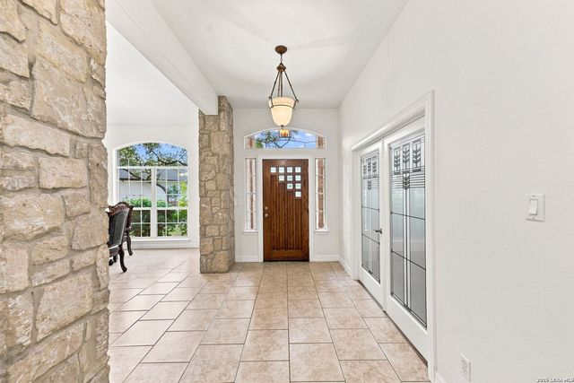 23369 ANGOSTURA BLVD, San Antonio, TX 78261