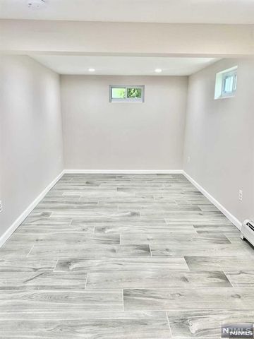 487 Steinway Road, Saddle Brook, NJ 07663