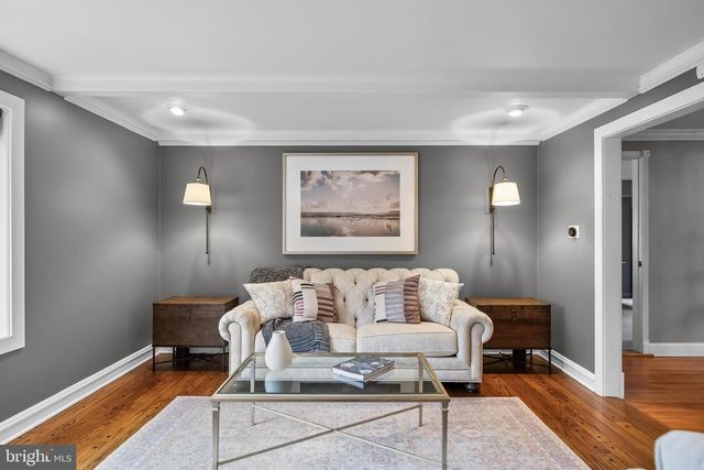 2407 RIVERTON RD, Cinnaminson, NJ 08077