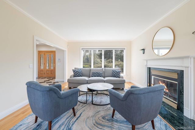 16125 Soundview Avenue, Southold, NY 11971