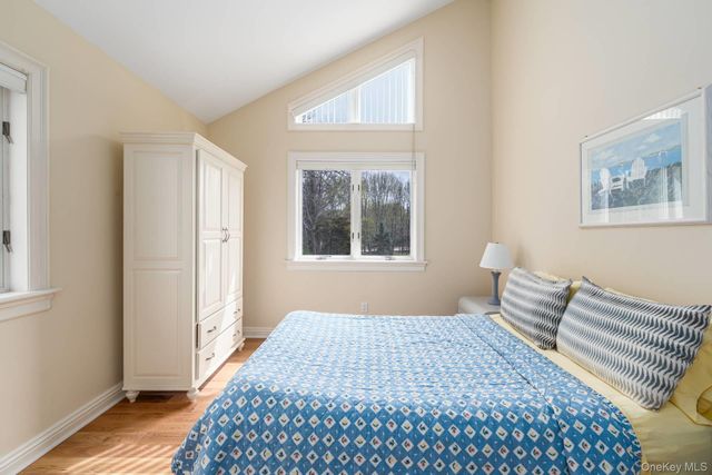 16125 Soundview Avenue, Southold, NY 11971