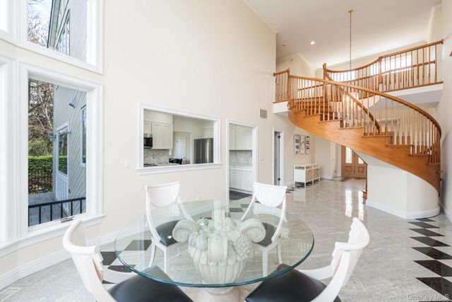 16125 Soundview Avenue, Southold, NY 11971