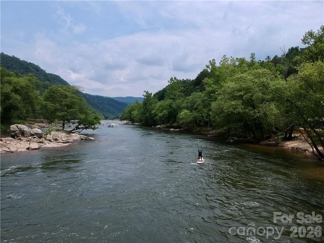 75 Longview Court 4, Marshall, NC 28753