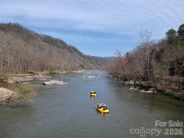 75 Longview Court 4, Marshall, NC 28753