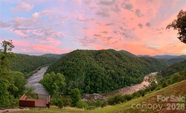 75 Longview Court 4, Marshall, NC 28753