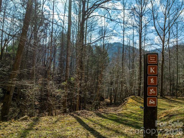 75 Longview Court 4, Marshall, NC 28753