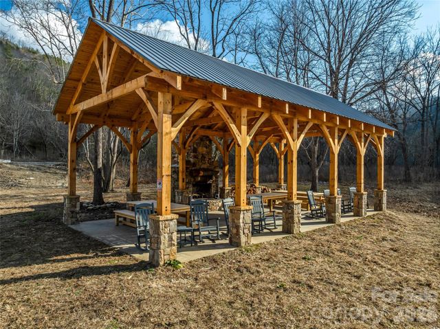 75 Longview Court 4, Marshall, NC 28753