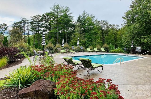 75 Longview Court 4, Marshall, NC 28753