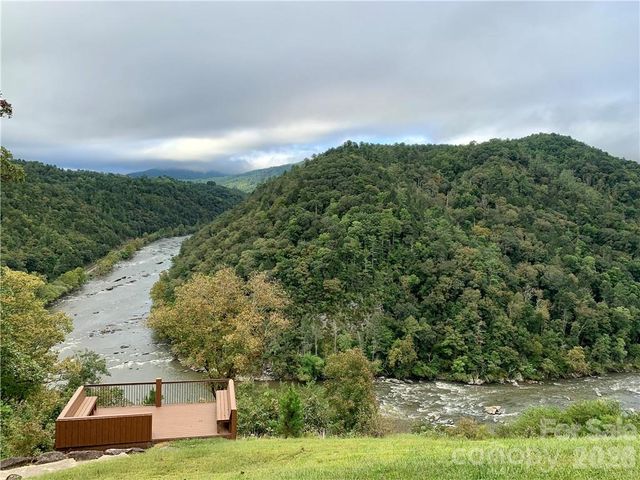 75 Longview Court 4, Marshall, NC 28753