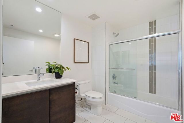 1700 Sawtelle Boulevard 219, Los Angeles, CA 90025
