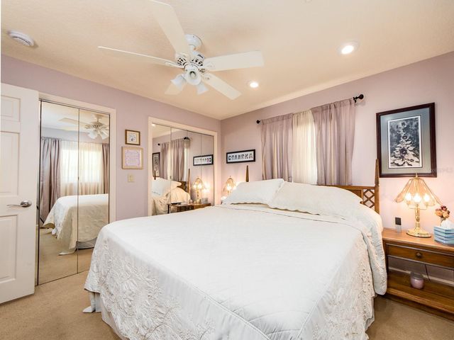 9227 143RD STREET, Seminole, FL 33776