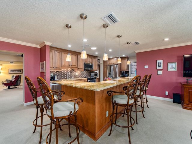 9227 143RD STREET, Seminole, FL 33776