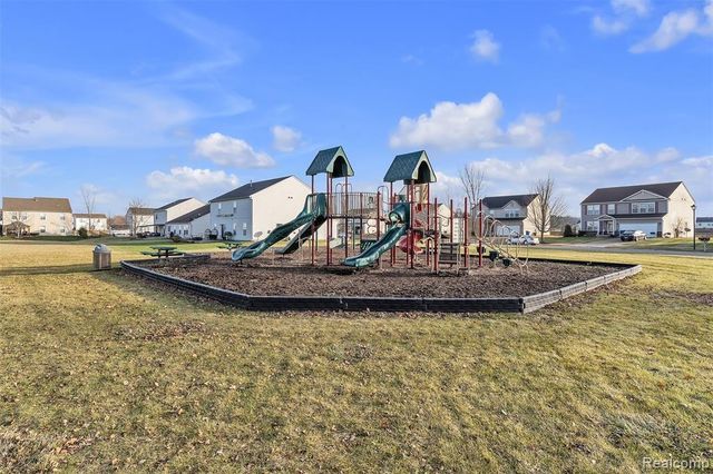3115 Pine Run Drive, Clayton Twp, MI 48473