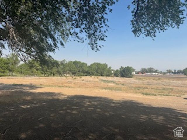 2308 E HIGHWAY 40, Naples, UT 84078