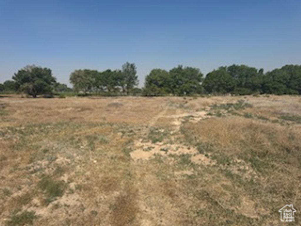 2308 E HIGHWAY 40, Naples, UT 84078