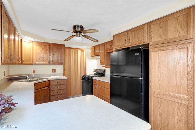 708 Diane Avenue, Streetsboro, OH 44241