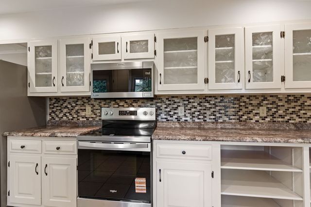 27 Bayless Street, Murphy, NC 28906