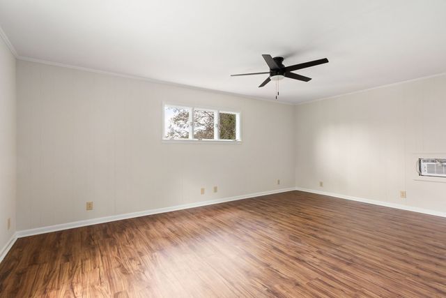 27 Bayless Street, Murphy, NC 28906