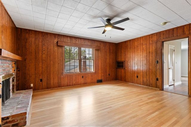 27 Bayless Street, Murphy, NC 28906