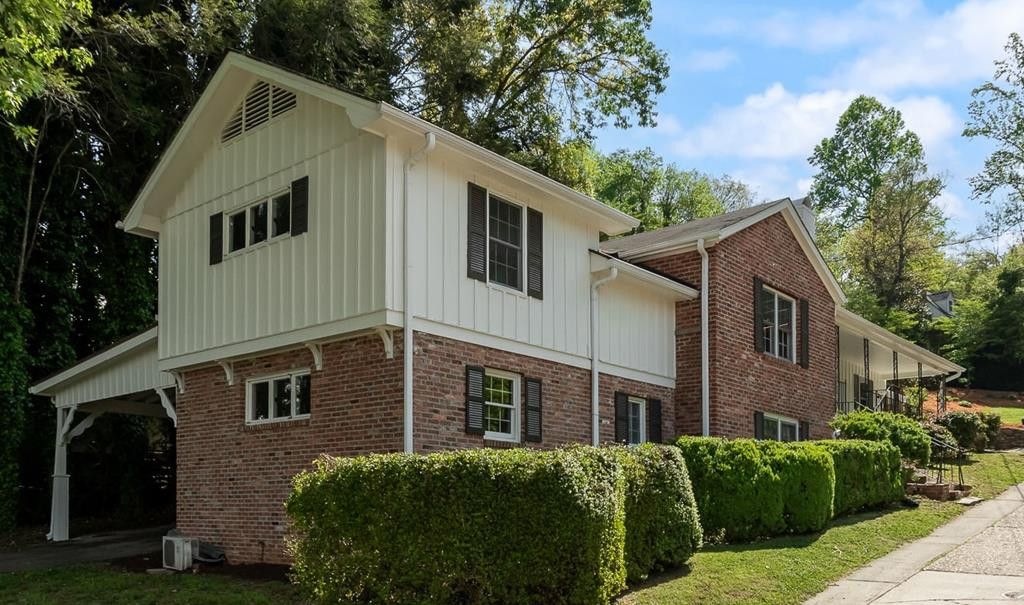 27 Bayless Street, Murphy, NC 28906