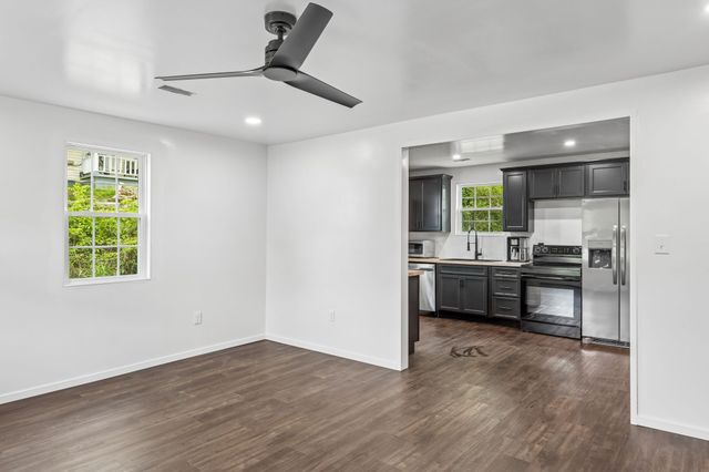 330 W Washington St, Pulaski, TN 38478