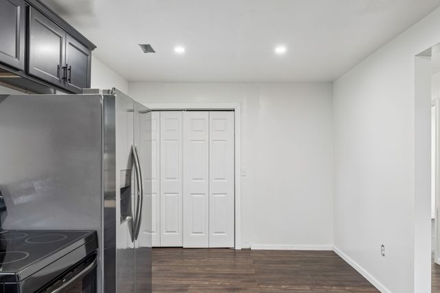 330 W Washington St, Pulaski, TN 38478