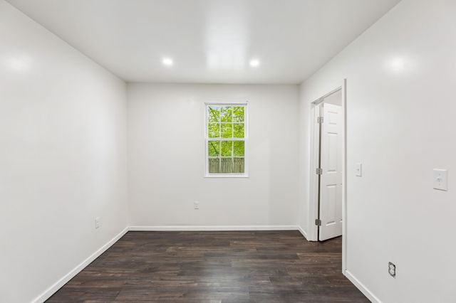 330 W Washington St, Pulaski, TN 38478