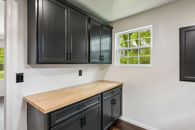 330 W Washington St, Pulaski, TN 38478