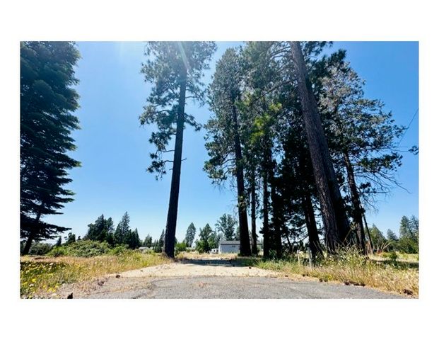 6394 Calvin Drive, Magalia, CA 95954