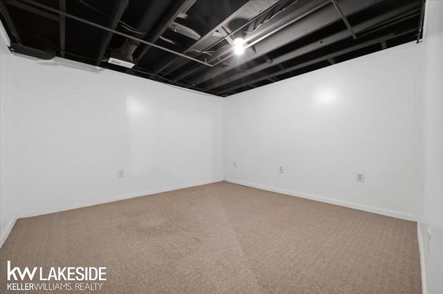 11563 Beaconsfield Road, Washington Twp, MI 48094