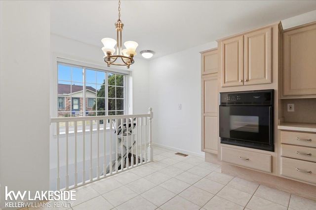 11563 Beaconsfield Road, Washington Twp, MI 48094