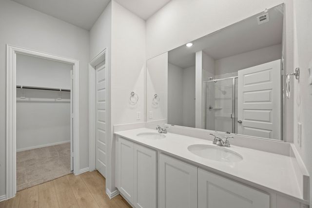 3204 Royal Forest Drive, Denton, TX 76208