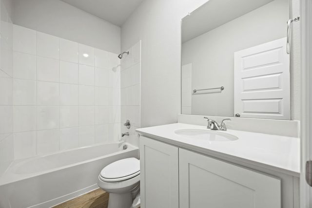 3204 Royal Forest Drive, Denton, TX 76208