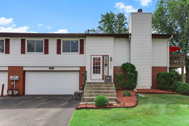 3945 Gershwin Avenue N, Oakdale, MN 55128