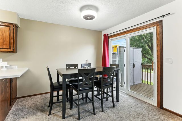 3945 Gershwin Avenue N, Oakdale, MN 55128