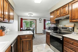 3945 Gershwin Avenue N, Oakdale, MN 55128
