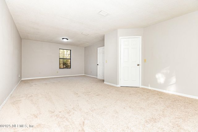 4341 CHOKEBERRY Road, Middleburg, FL 32068