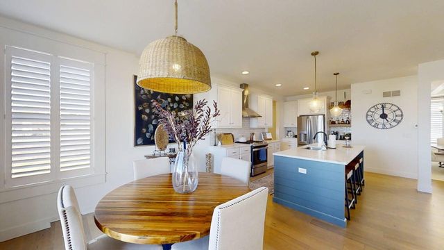 1 Deerfield Court, Bloomington, IL 61705