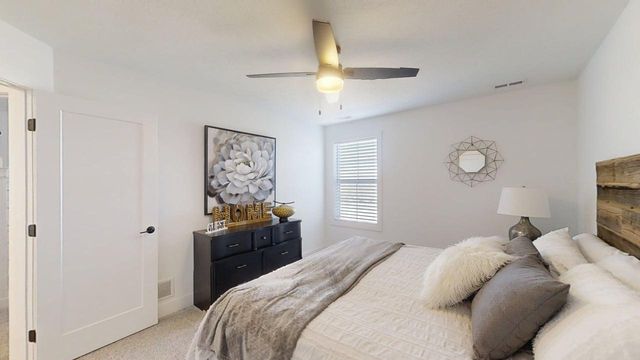 1 Deerfield Court, Bloomington, IL 61705