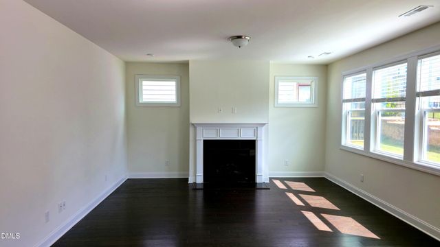 1521 Tinos Overlook Way, Apex, NC 27502