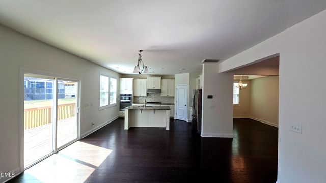 1521 Tinos Overlook Way, Apex, NC 27502