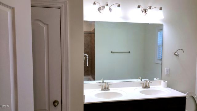 1521 Tinos Overlook Way, Apex, NC 27502