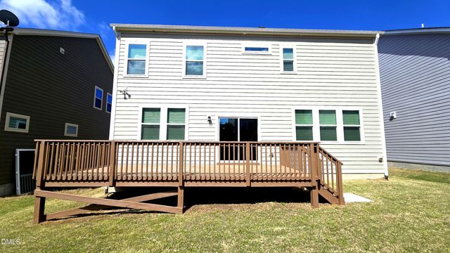 1521 Tinos Overlook Way, Apex, NC 27502