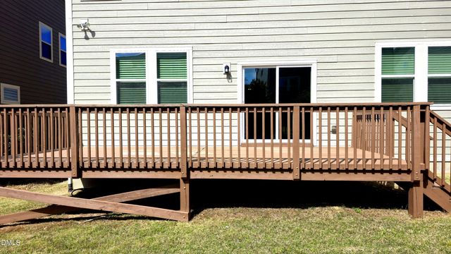 1521 Tinos Overlook Way, Apex, NC 27502