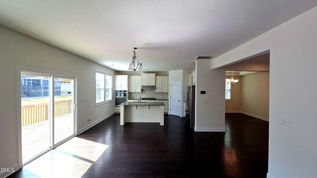 1521 Tinos Overlook Way, Apex, NC 27502